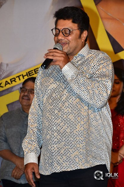 Next-Nuvve-Movie-Pressmeet